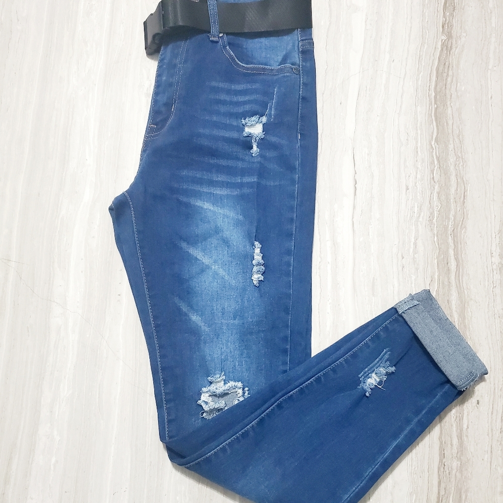 "VIP" Distressed Skinny Ripped Jeans (NWT)